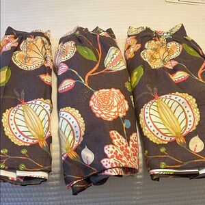 Floral Patterned Full Size Handmade Dust Ruffle